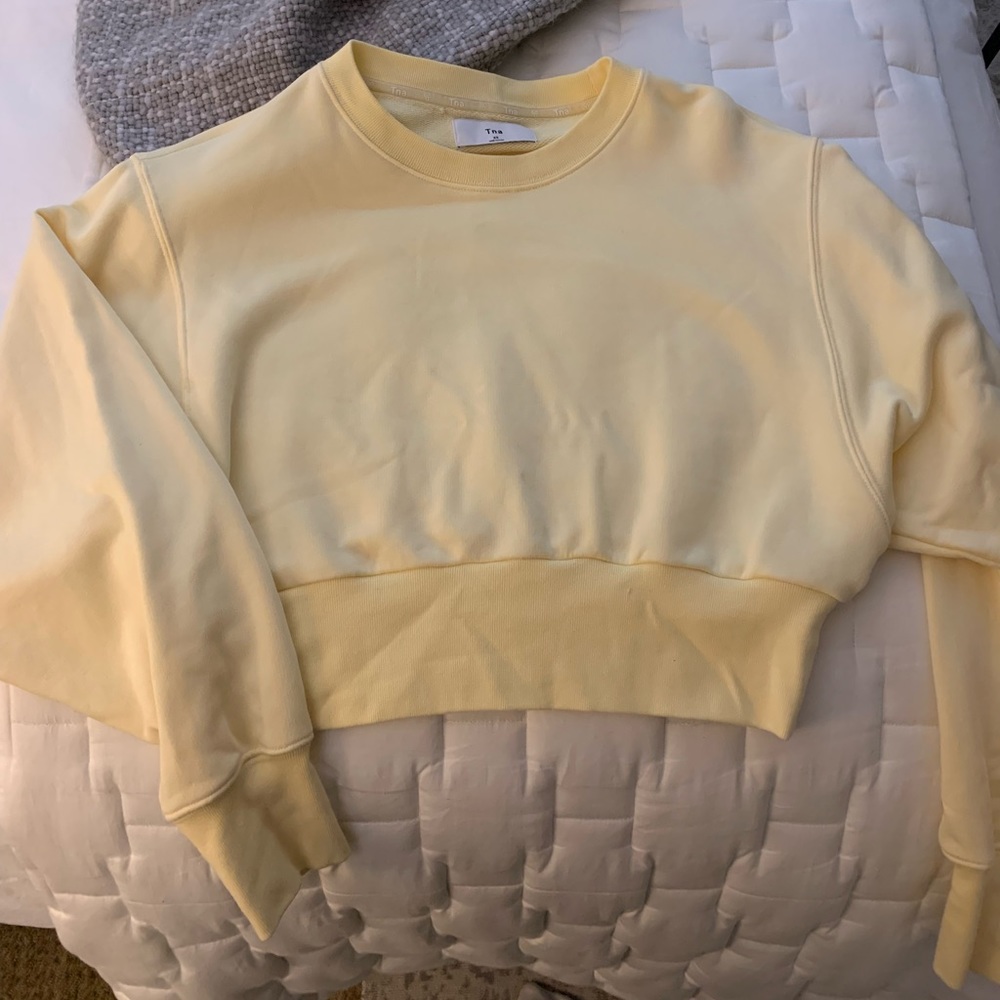 Artizia TNA Cropped Crew Neck